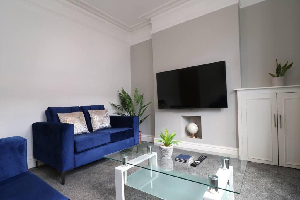 2 Bedroom Characterful House Lancaster Esterno foto
